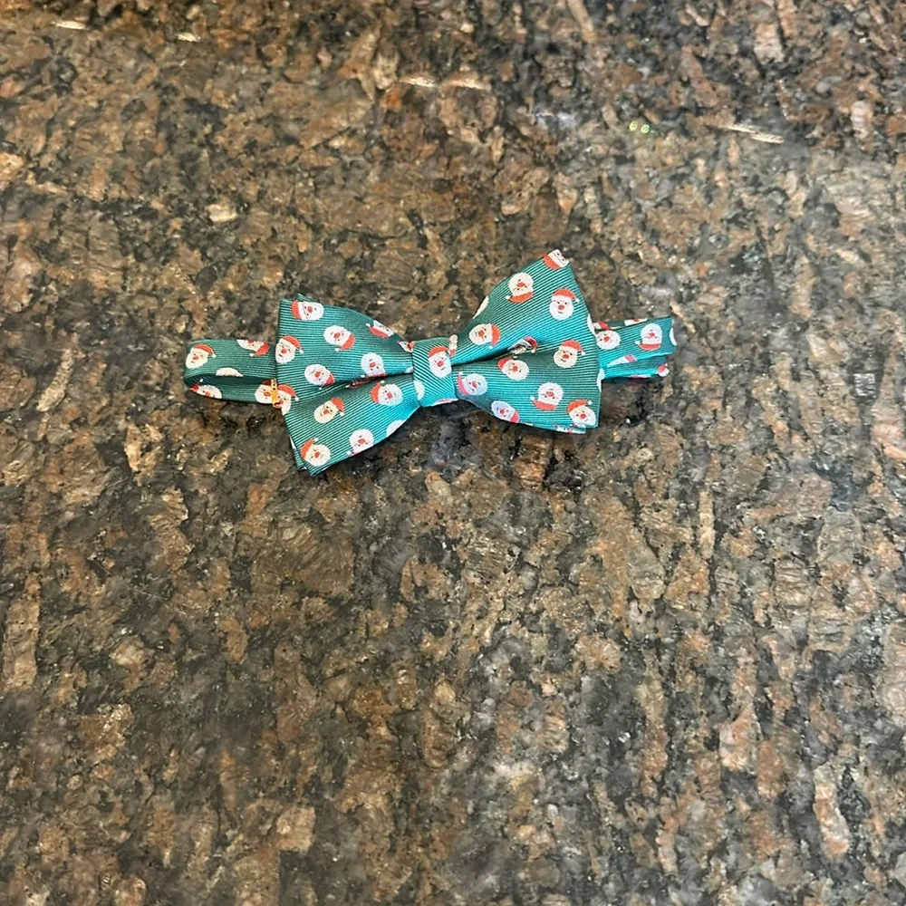 Boys holiday bow tie